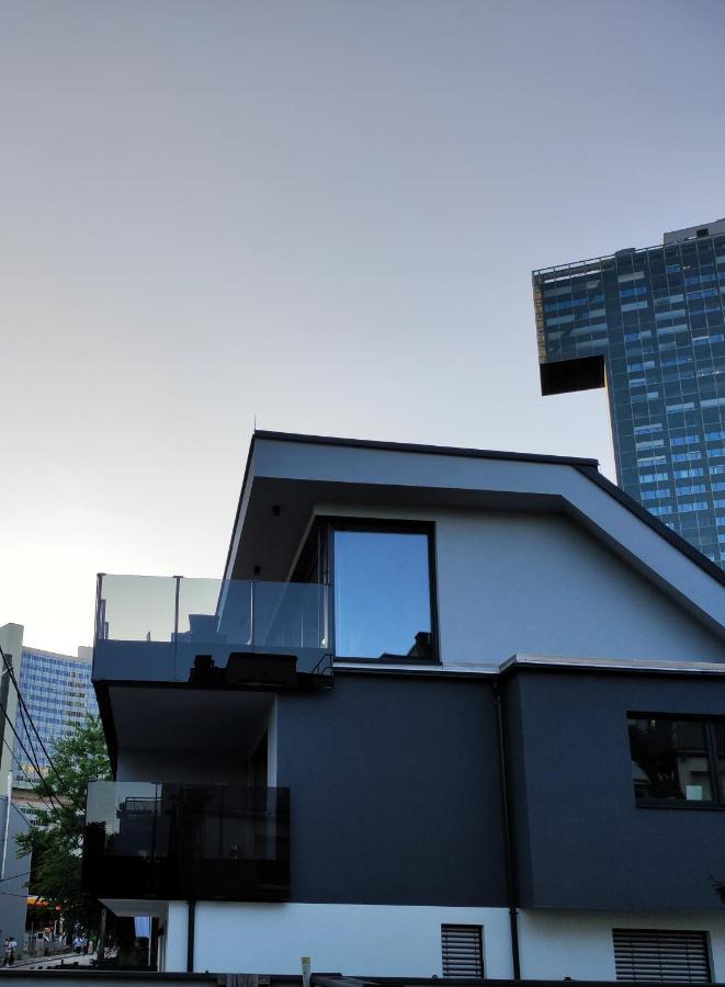 Luxuriöses Penthouse: UN City View & Private Lift Vienna Exterior photo